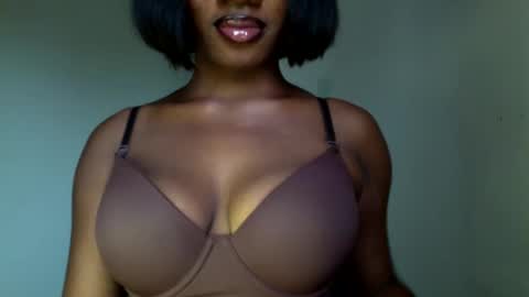 Snapshot of horny_goddess_delilah chatting on May 2026 10:23:01 AM delilah online show from May 2026 10:23:01 AM