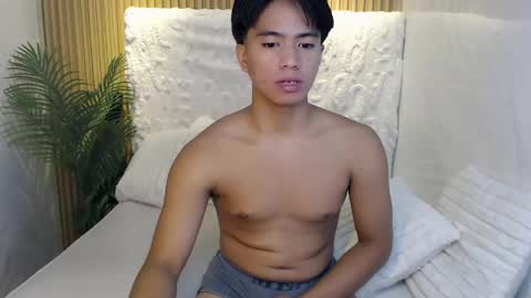 cum boy james online show from April 2026 12:17:01 AM