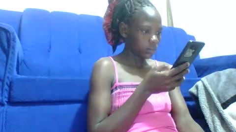 Snapshot of horny_mummie chatting on November 2025 08:10:01 PM andalia online show from November 2025 08:10:01 PM