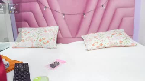 Snapshot of hornybarelylegalgirl chatting on July 2026 12:00:02 PM Khloe online show from July 2026 12:00:02 PM