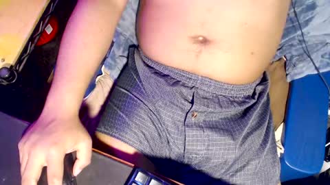 Snapshot of hornydude939393 chatting on April 2026 10:02:01 AM hornydude939393 online show from April 2026 10:02:01 AM