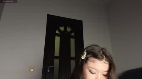 hosina_sayeri online show from April 2026 05:29:01 PM