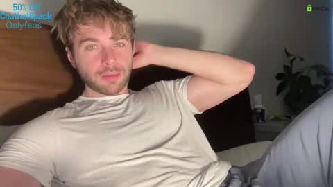 Edward aka Wolf online show from February 2026 08:25:02 PM