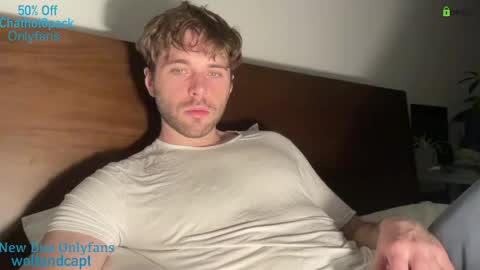 Edward aka Wolf online show from April 2026 09:04:02 PM