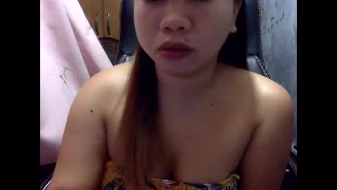 hot_april214 online show from April 2026 07:45:01 PM