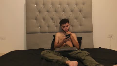 hot bad boy69 online show from January 2026 08:44:01 PM