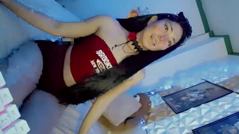 its me CLAUDIA online show from March 2025 03:51:01 AM