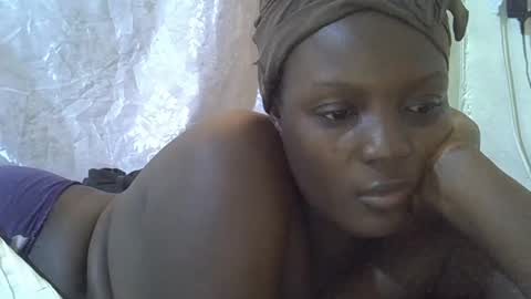 RAYLAH online show from April 2026 11:15:01 AM