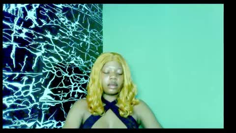 Stella online show from December 2024 07:13:02 AM