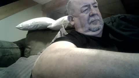 Snapshot of hotandhornyxxx1 chatting on December 2024 09:43:02 PM Hot and Horny online show from December 2024 09:43:02 PM