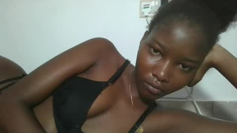 Snapshot of hotbabbee chatting on June 2026 07:13:01 AM love online show from June 2026 07:13:01 AM