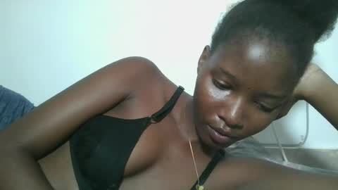 Snapshot of hotbabbee chatting on June 2026 03:39:02 PM love online show from June 2026 03:39:02 PM