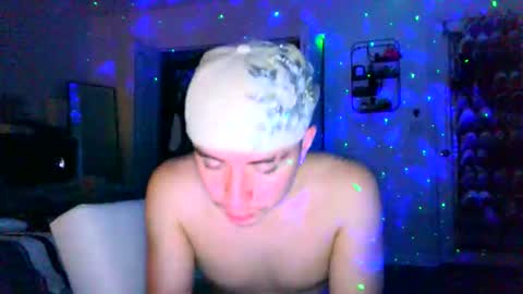 HotBlades18 online show from May 2026 08:53:02 AM