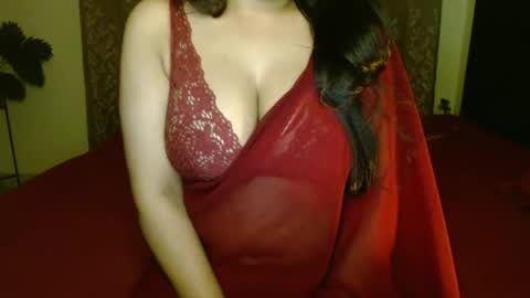 Snapshot of hoteliza6 chatting on February 2026 06:28:02 PM Eliza i dont show face in any show online show from February 2026 06:28:02 PM