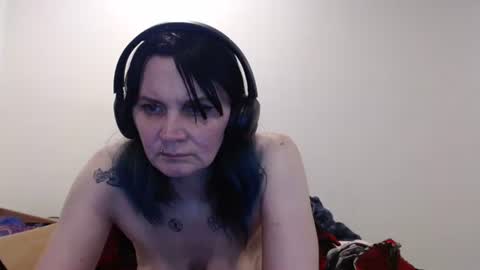 Snapshot of hotmodel1984 chatting on June 2026 04:24:01 AM hotmodel1984 online show from June 2026 04:24:01 AM