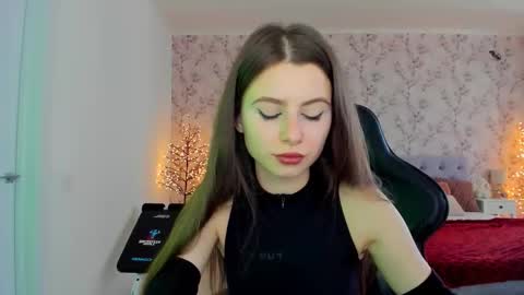 hotmolly_ online show from March 2026 10:33:01 AM