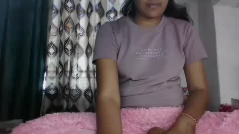 lola online show from February 2025 09:47:01 AM