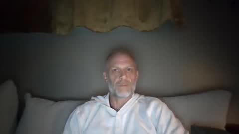 Snapshot of hototo2 chatting on May 2026 02:17:01 AM hototo2 online show from May 2026 02:17:01 AM