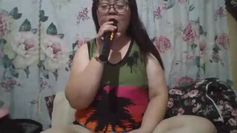 Snapshot of hottie_amanda69 chatting on June 2026 06:27:02 AM hottie_amanda69 online show from June 2026 06:27:02 AM