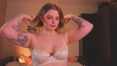 Snapshot of hottie_jane chatting on January 2026 12:09:02 PM Jane online show from January 2026 12:09:02 PM