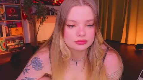 Snapshot of hottie_jane chatting on February 2026 03:37:02 PM Jane online show from February 2026 03:37:02 PM