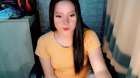 Snapshot of hottie_pinay16 chatting on March 2026 10:30:01 AM April online show from March 2026 10:30:01 AM