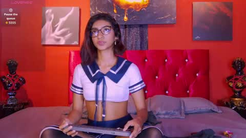 Veronica independent model online show from April 2026 08:35:02 PM