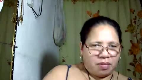 hottycrissy4u online show from May 2026 09:52:01 PM