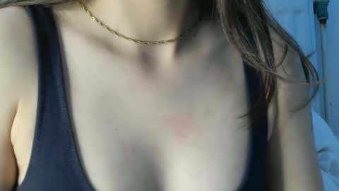 Hotwixx online show from April 2026 05:12:02 AM