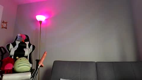 Snapshot of hugh_jannus chatting on November 2025 07:58:01 PM Raleigh Hugh Jannus online show from November 2025 07:58:01 PM