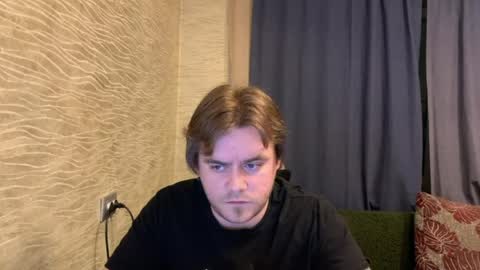 Hugo online show from April 2026 07:37:02 PM