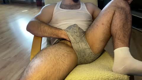 hundick_69 online show from April 2026 08:41:01 AM