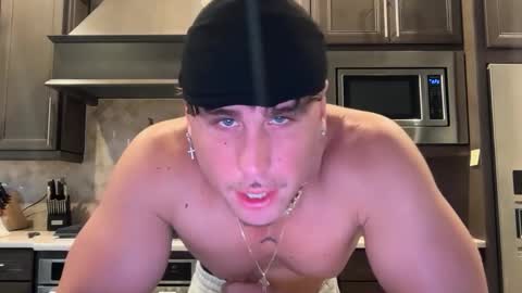 hungkingg22 online show from October 2025 02:59:01 PM