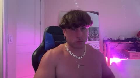 hungkingg22 online show from February 2026 04:32:01 PM