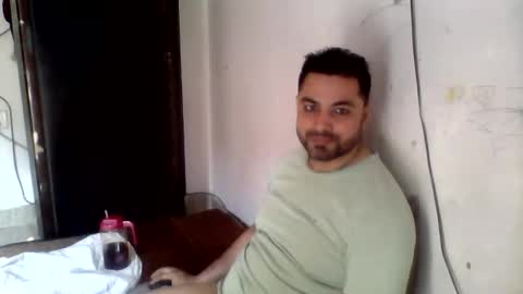 hunkster102 online show from April 2026 03:10:02 AM