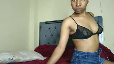 hunsweetpie online show from March 2026 07:03:02 AM