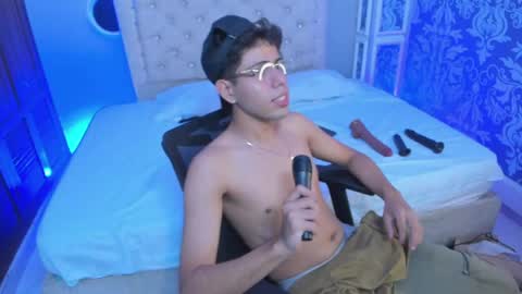 Lucas online show from May 2026 03:48:02 AM