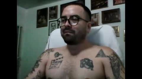 hurtadodirector online show from April 2026 06:44:02 AM