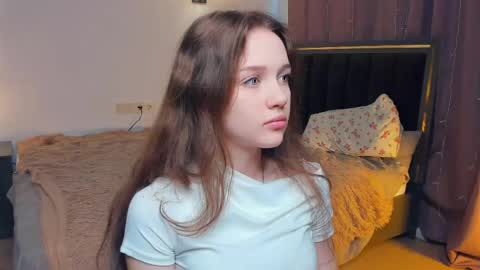 Lily online show from April 2026 07:06:02 AM