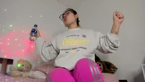 Hyun Joo online show from March 2026 09:19:02 PM