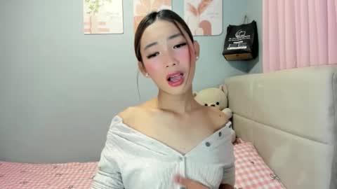 jek online show from April 2026 04:01:01 AM