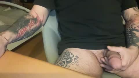 iadorekitties online show from February 2026 08:47:01 PM