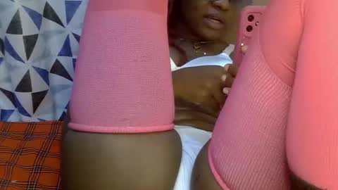 Snapshot of iam_nisa chatting on July 2026 11:28:01 PM iam_nisa online show from July 2026 11:28:01 PM