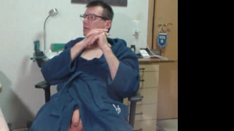 iamachim online show from March 2026 06:24:02 PM