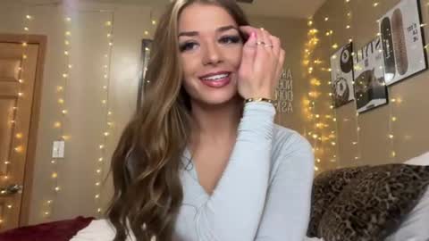 Veronica online show from June 2026 09:23:01 PM