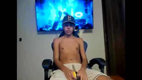 ian_andrey online show from April 2026 03:57:02 AM