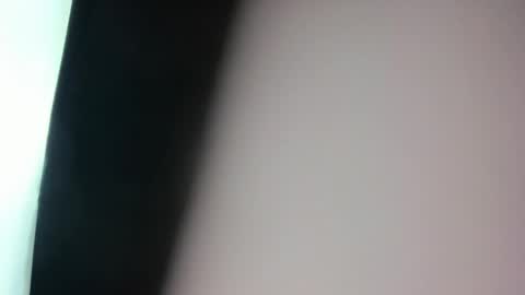 IAN CASTILLO online show from September 2025 11:11:01 AM