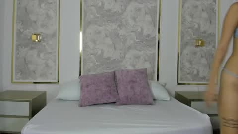 I A R A online show from April 2026 12:31:01 PM