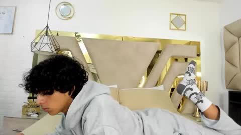 ibratxandy online show from October 2025 07:01:02 PM