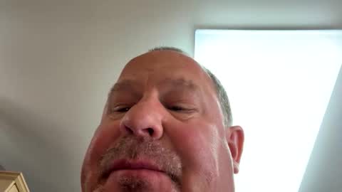 icanmakeyousquirt69 online show from April 2026 06:36:02 PM